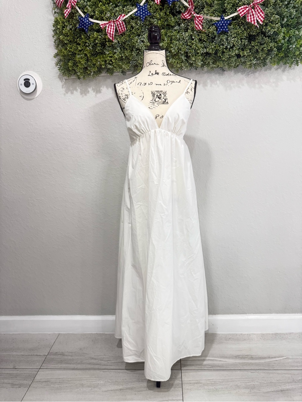 SHEIN White V-Neck Maxi Dress